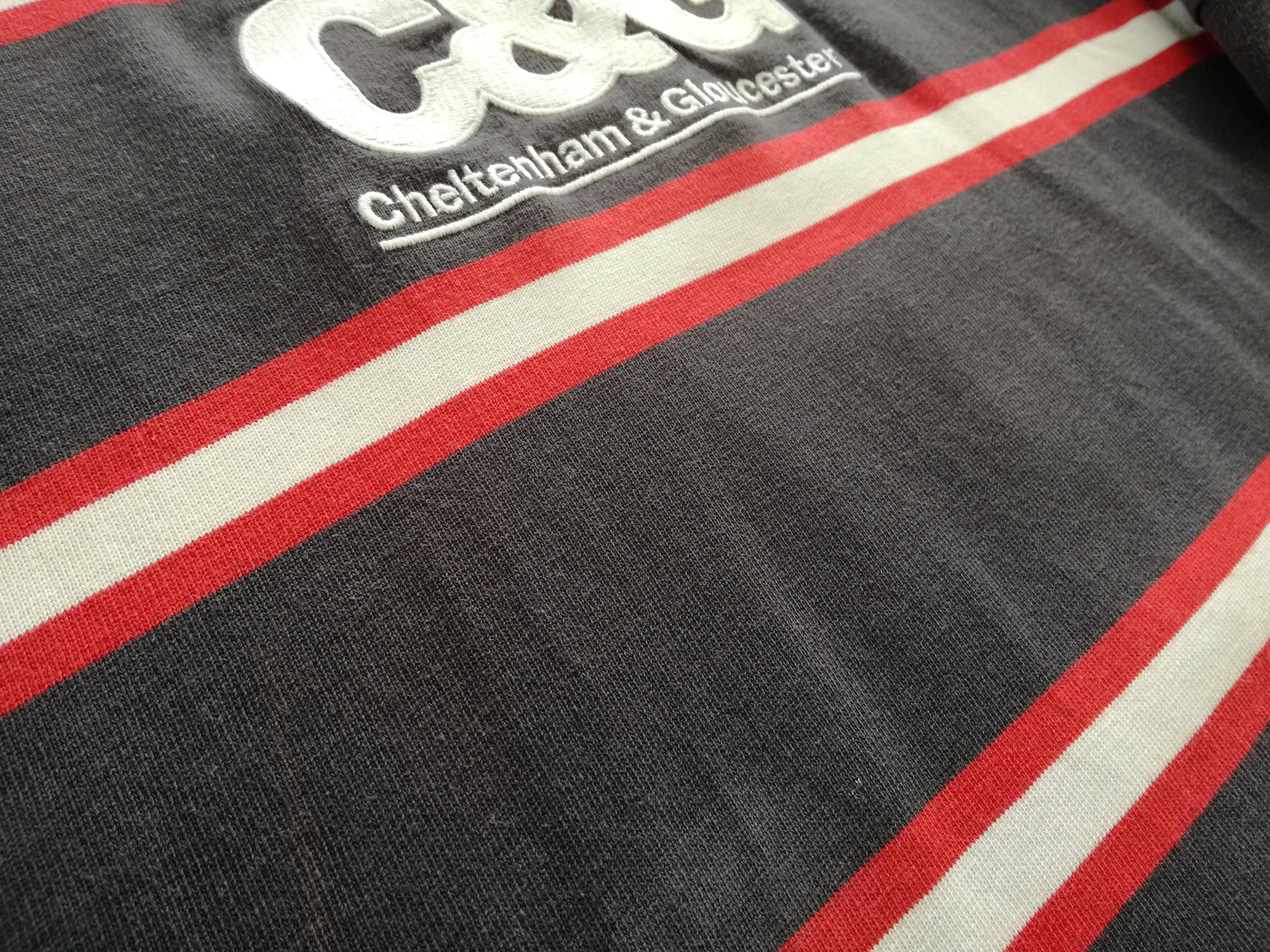 2003/04 Gloucester Away Rugby Shirt. (M)