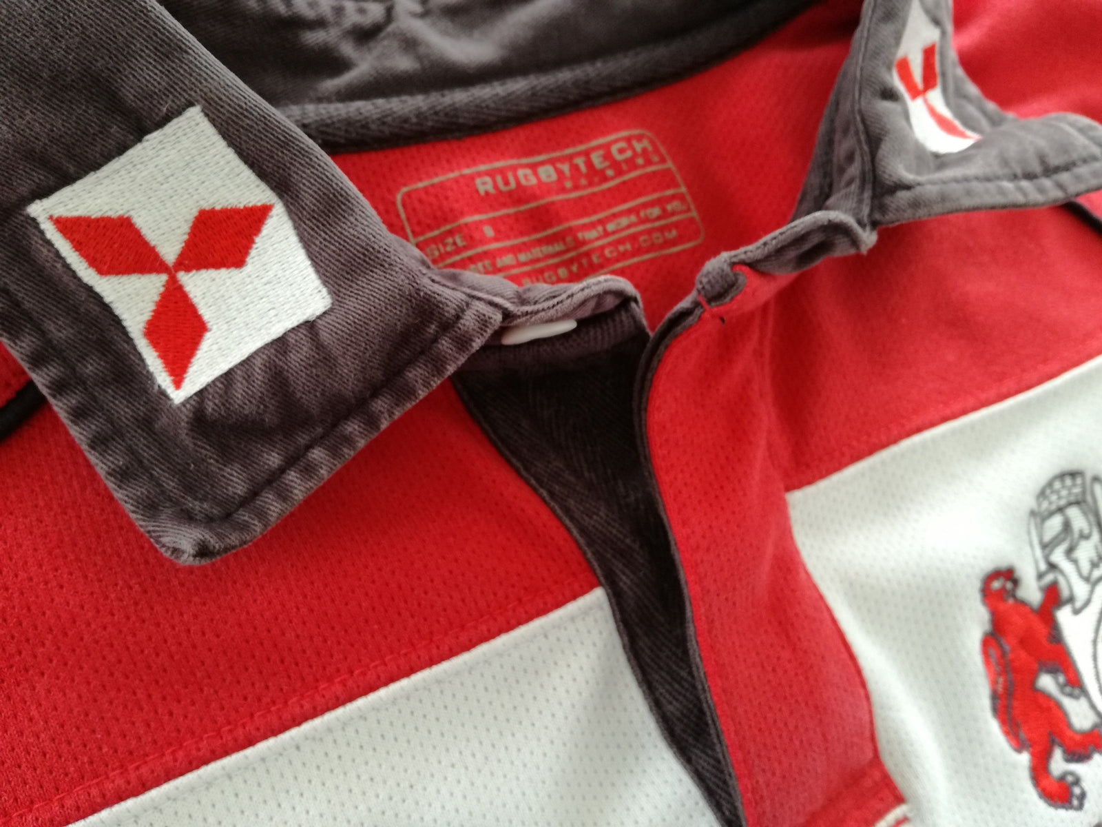 2009/10 Gloucester Home Rugby Shirt. (S)