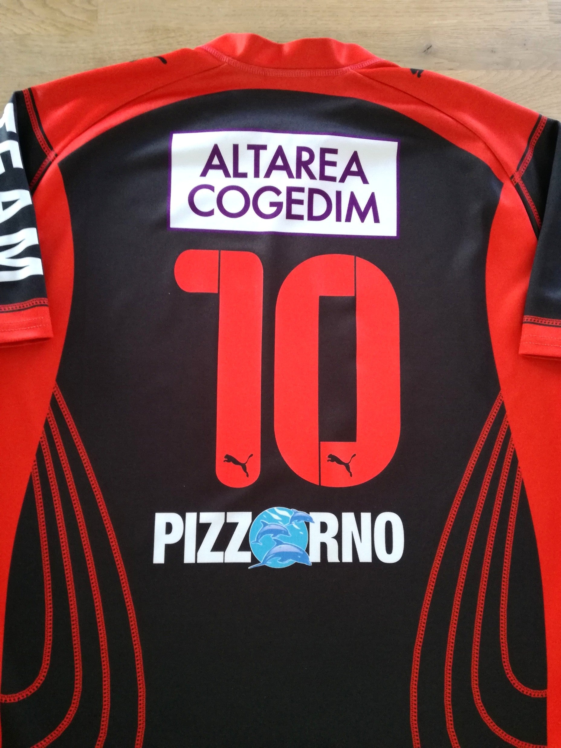 2009/10 RC Toulon Away Rugby Shirt (Wilkinson) #10