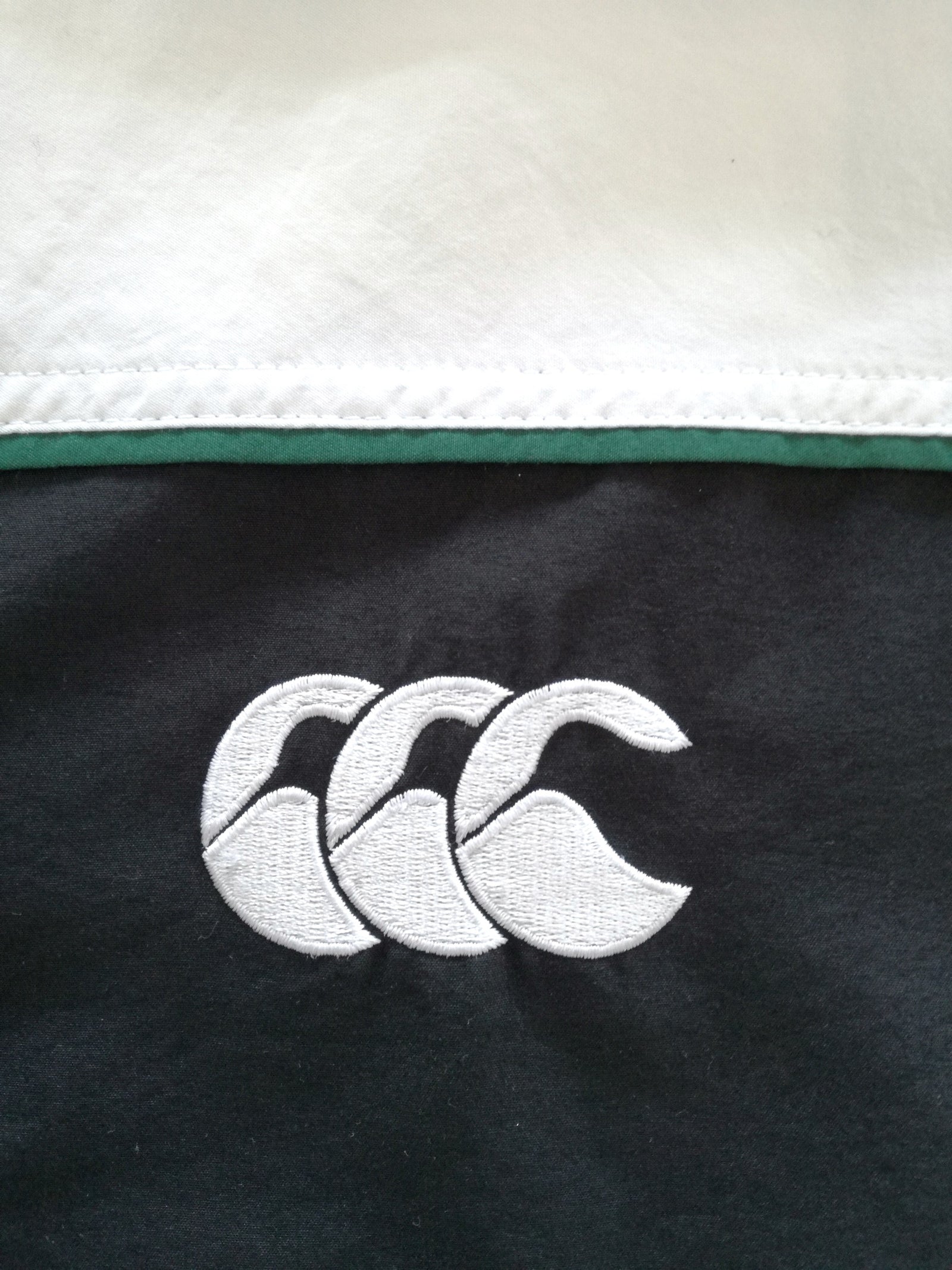 2000/01 Ireland Track Jacket (XXL)