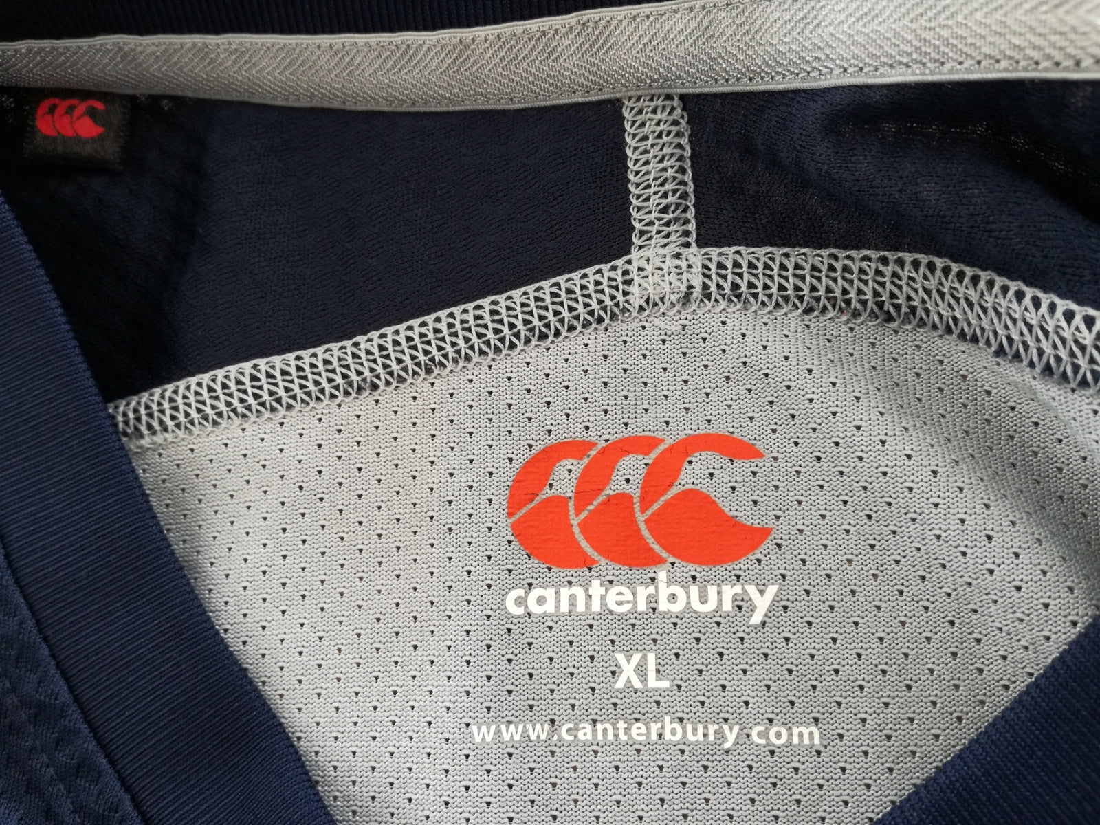 2012/13 Sale Sharks Rugby Training Shirt (XL)