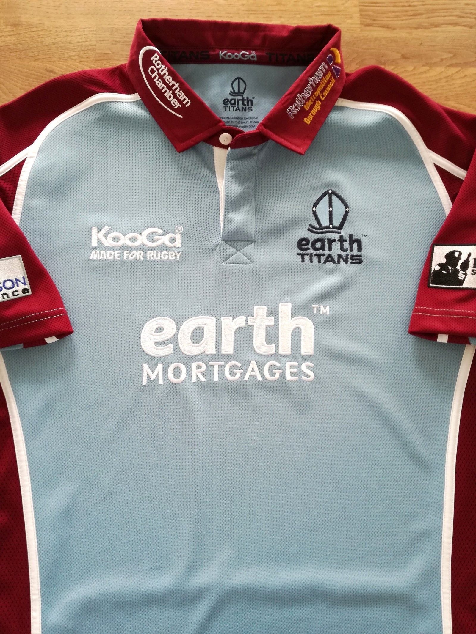 2005/06 Rotherham Titans Home Rugby Shirt