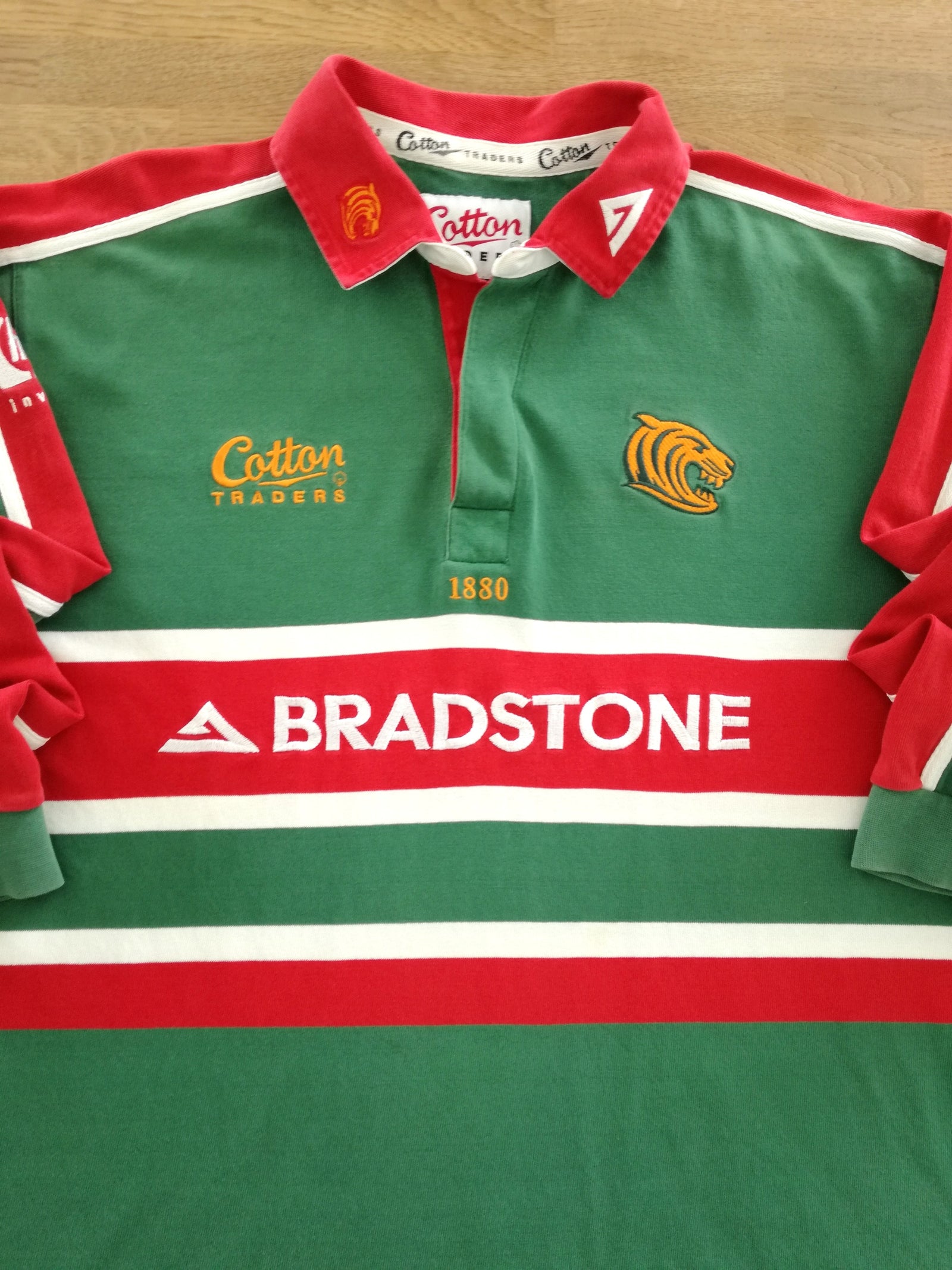 2002/03 Leicester Tigers Home Rugby Shirt. (XL)