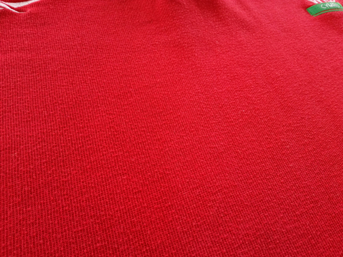1998/99 Wales Home Rugby Shirt. (L)