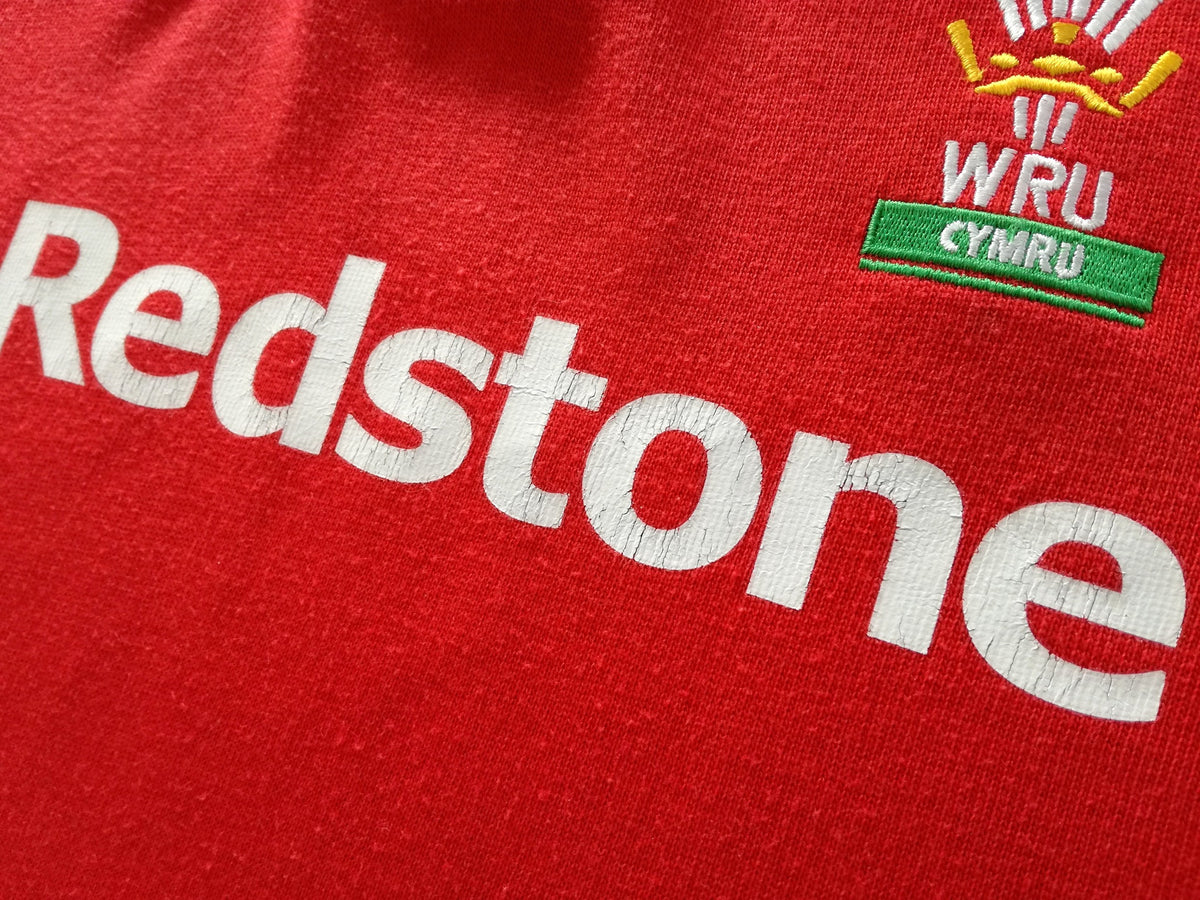 2000/01 Wales Home Rugby Shirt. (Youth)