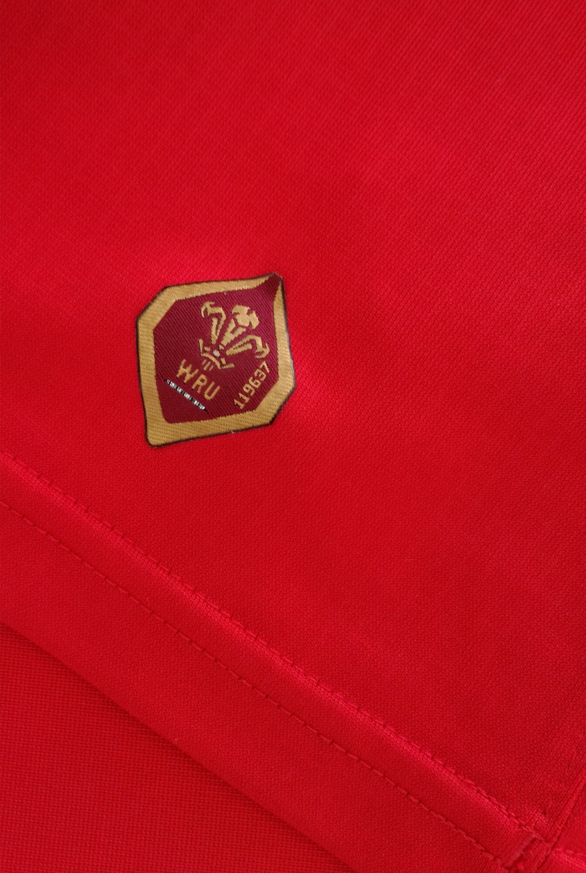 2015/16 Wales Home 'Loose' Rugby Shirt (M)