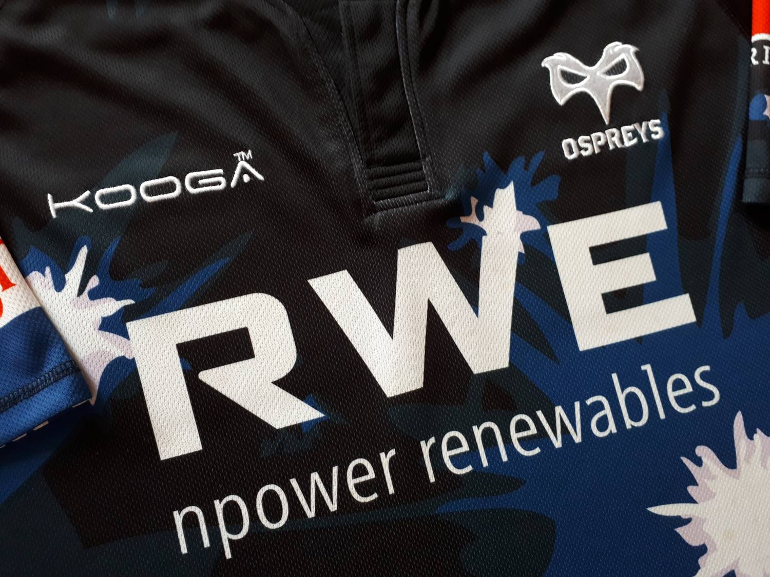 2010/11 Ospreys 3rd Rugby Shirt (L)