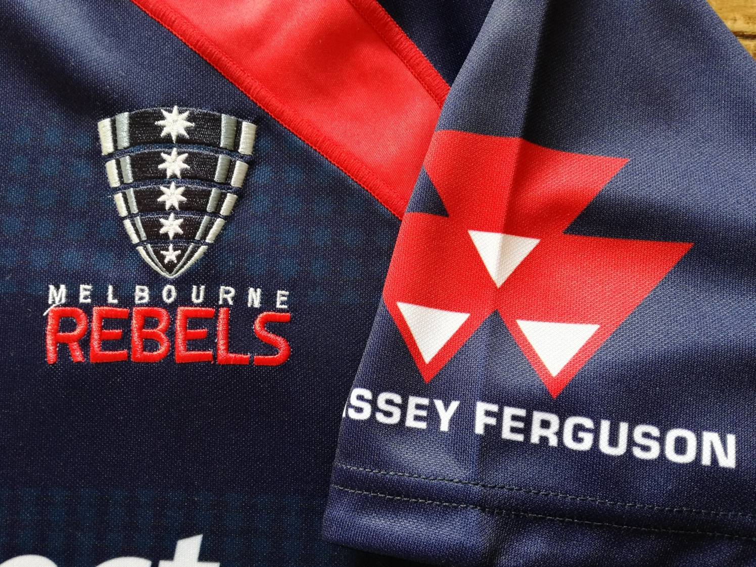 2014 Melbourne Rebels Home Super Rugby Shirt (L)