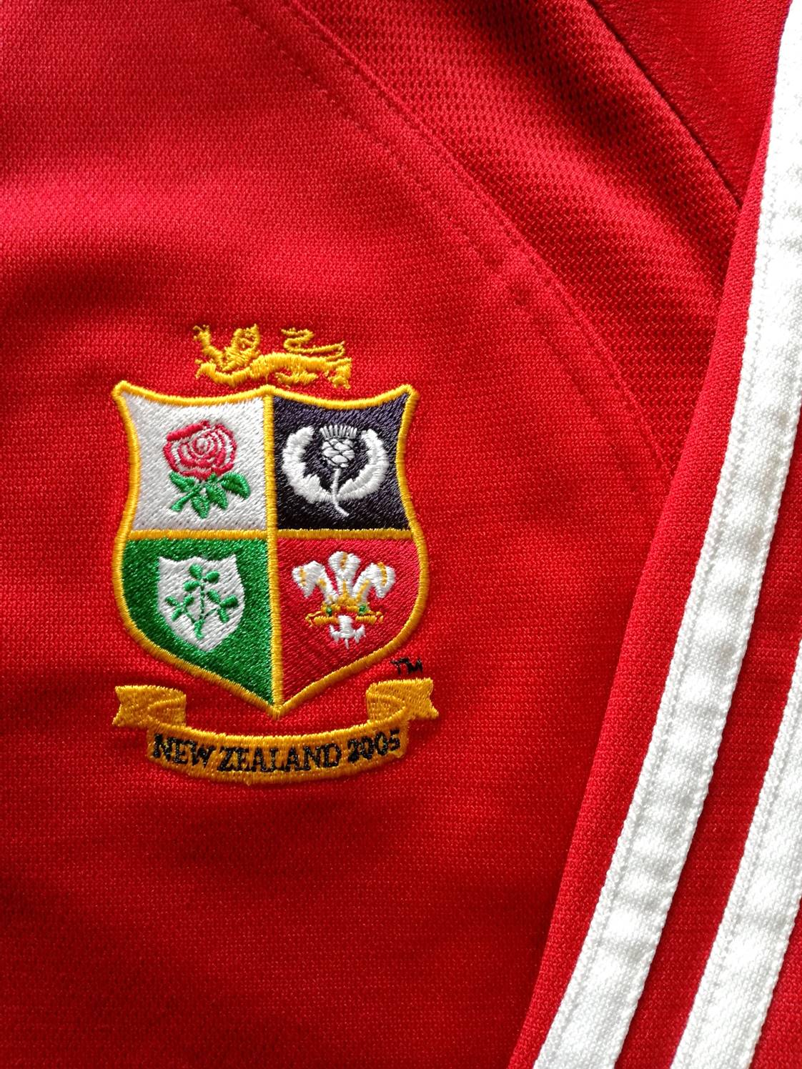 2005 British & Irish Lions Rugby Shirt. (XL)