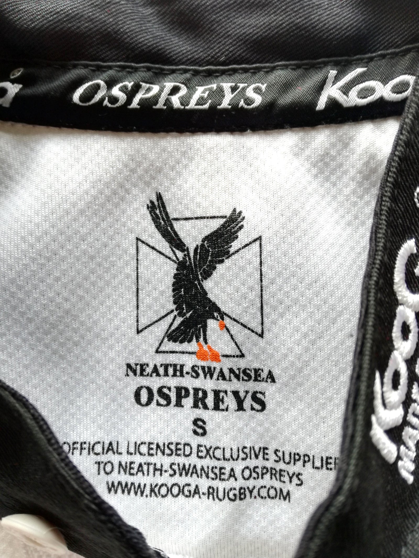 2004/05 Ospreys Away Rugby Shirt (S)