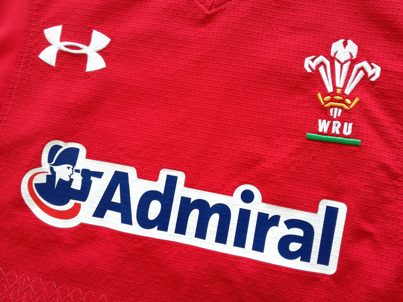 2015/16 Wales Home 'Fitted' Rugby Shirt (XL)