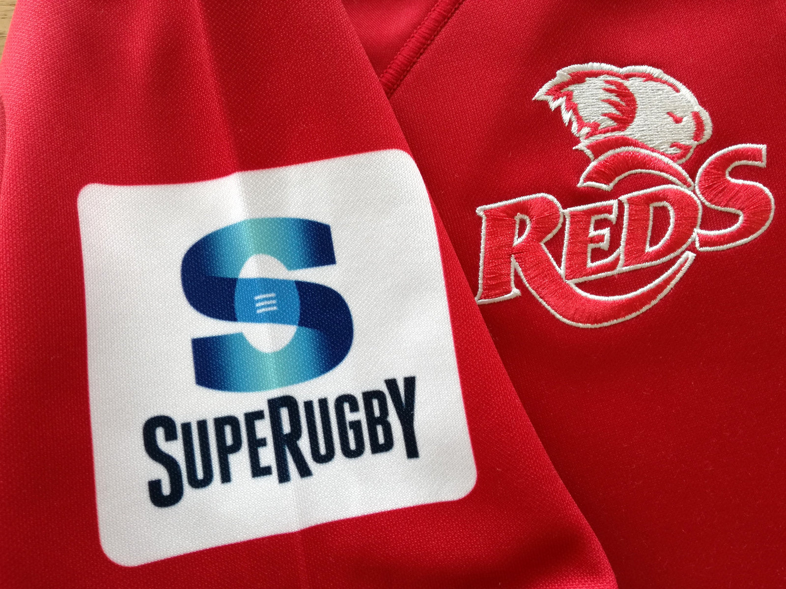2014 Queensland Reds Home Super Rugby Shirt (L)