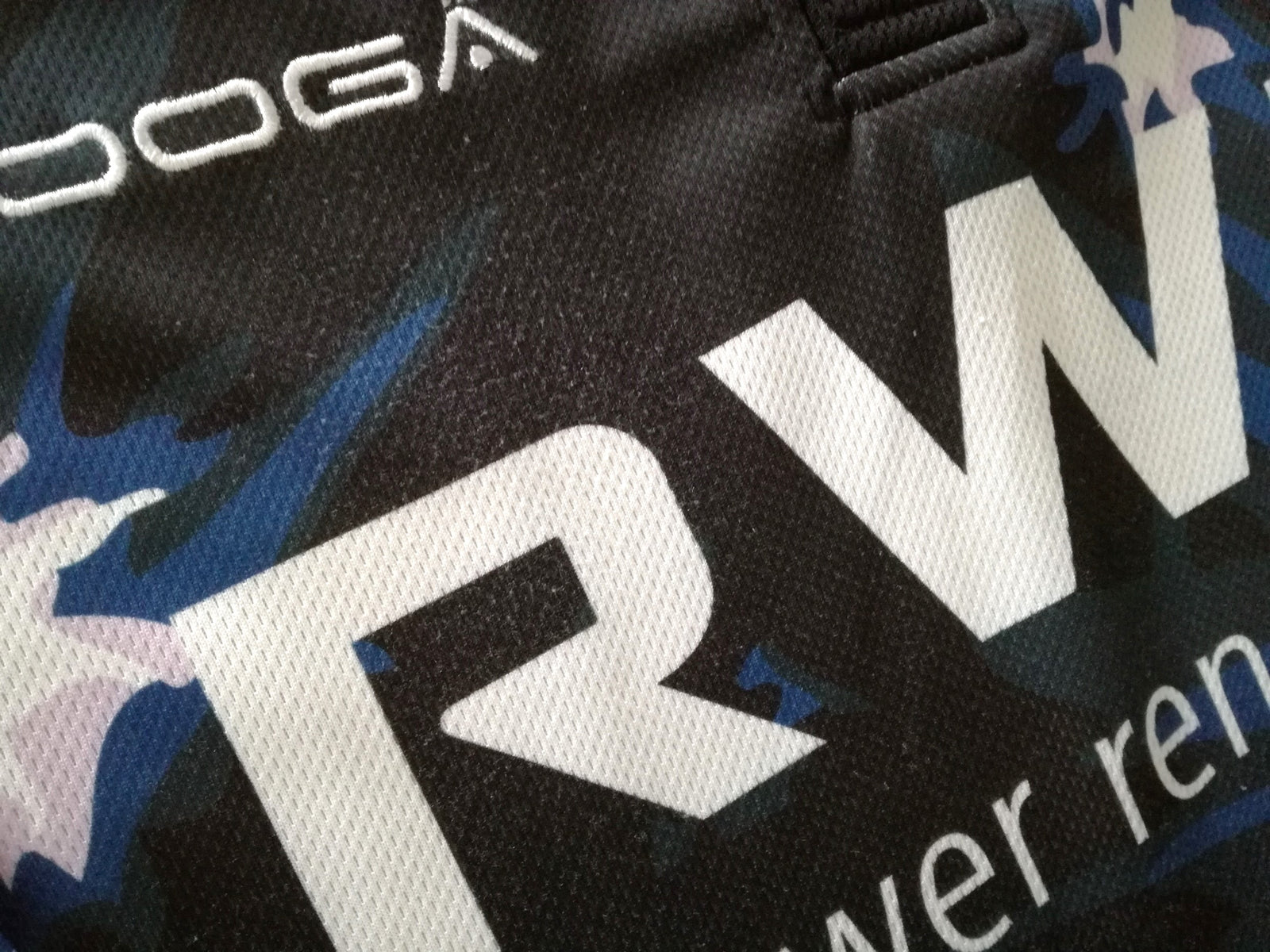 2010/11 Ospreys 3rd Rugby Shirt (L)