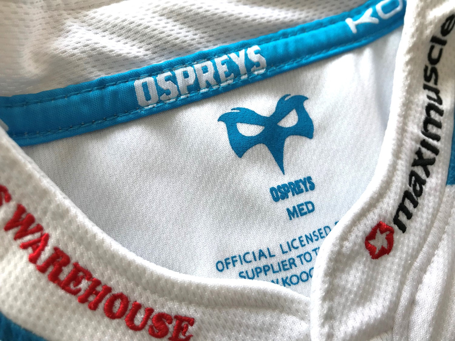 2011/12 Ospreys European Rugby Shirt (M)